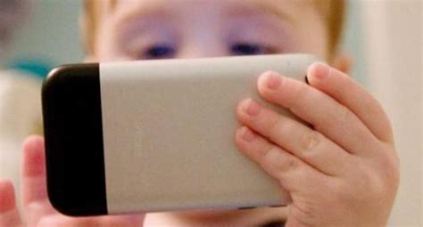 ¿Un smartphone para nuestros hijos? Sí, pero con instrucciones de uso